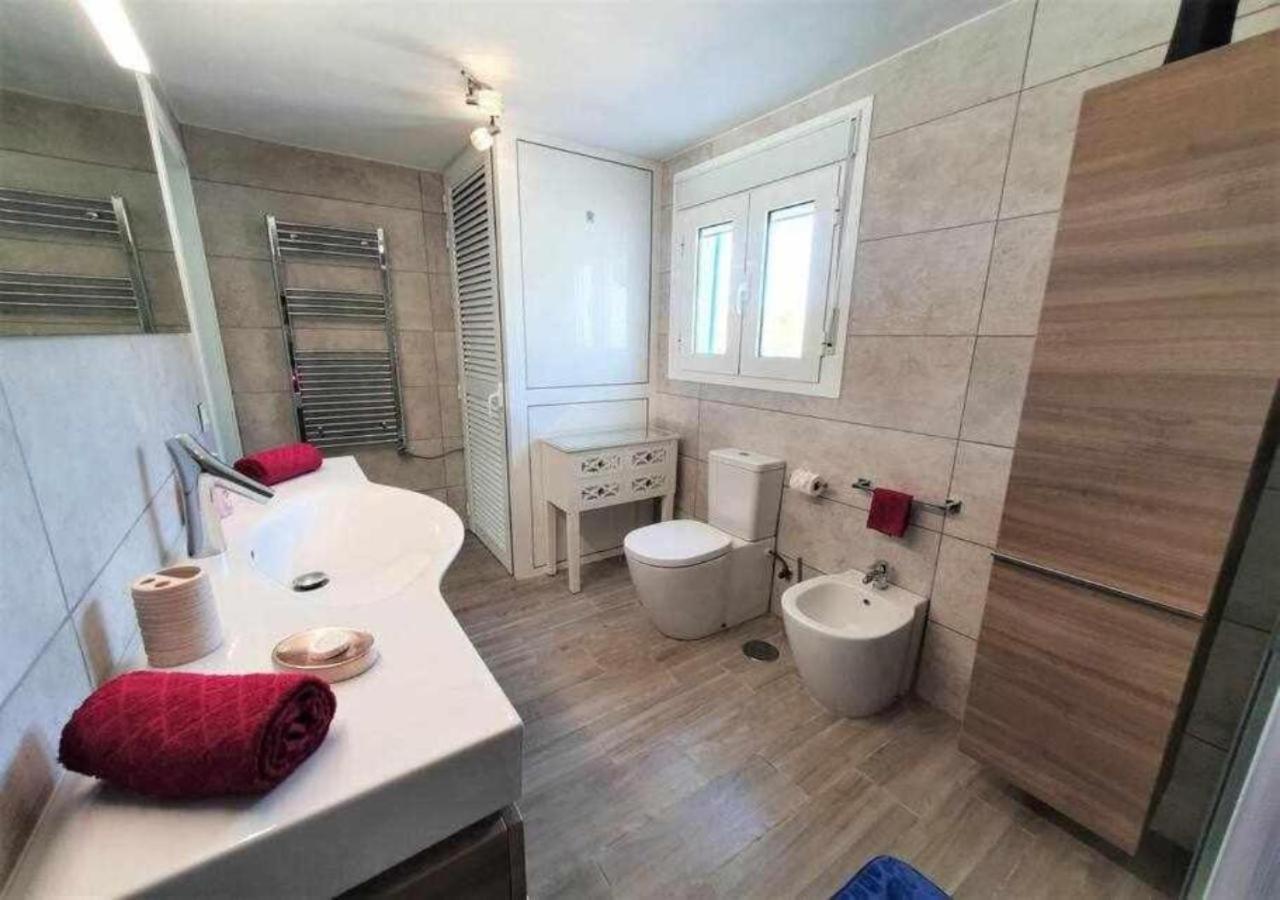 Escape To Finca Conejo, Typical Canarian House Private Jacuzzi, Sauna, Gym, Finca Conejo Taucho By Aqua Vista Tenerife 아데제 외부 사진
