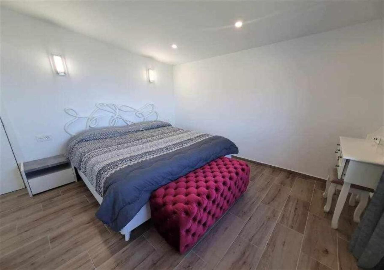 Escape To Finca Conejo, Typical Canarian House Private Jacuzzi, Sauna, Gym, Finca Conejo Taucho By Aqua Vista Tenerife 아데제 외부 사진